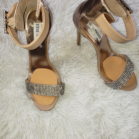 💥Beautiful Rhinestone Stilettos💥 - Picture 2 of 14